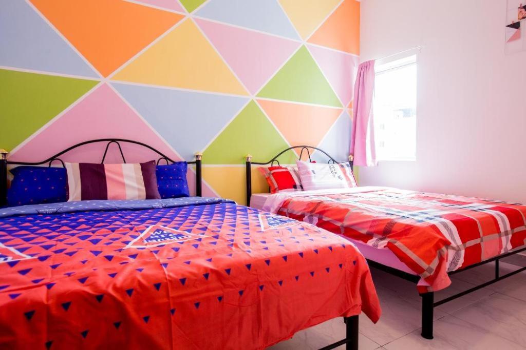 Icolor Home & Stay Ch6 Tanah Rata Esterno foto